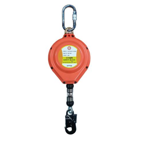 SWALLOCK Self-Retracting Lifeline KB-065