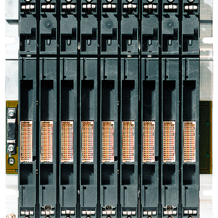 Siemens 6ES7403-1JA11-0AA0 Rack for use with SIMATIC S7-400, SIMATIC S7-400 Series, S7-400