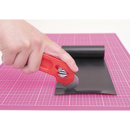 NT CUTTER  Rolling Cutter 28 with 3 different blades "RO-1P"