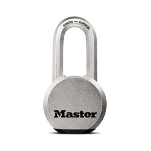 MASTER LOCK Model No. M930XDLH  2-1/2in (64mm) Wide Magnum® Solid Steel Body Padlock with 2in (51mm) Shackle