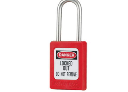 MASTER LOCK Model No. S31RED  Red Zenex™ Thermoplastic Safety Padlock, 1-3/8in (35mm) Wide with 1-1/2in (38mm) Tall Stainless Steel Shackle, Key Retaining